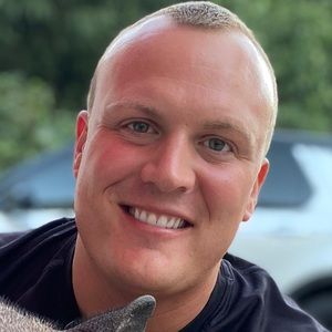 Meet your Posher, Cory